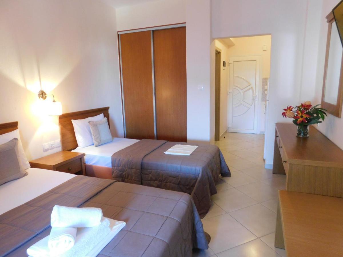 Hotel Anna House 3 Sarti Exterior foto